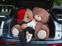 Лидия шокира с любовта си към огромни мечоци!