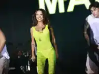 Мария, гола ли щеше да пееш в Античния театър?!