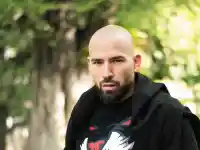 Наско Месечков  съжалява за г*й връзките в миналото си