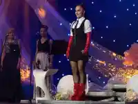 Шокираща победа: Младата певица с увредено зрение разтърси София!