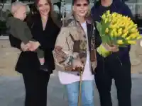 Алла Пугачова захвърли бастуна