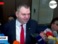 Ексклузивно! Делян Пеевски: Демерджиев ли лъже само или вече и Радев? (ВИДЕО)