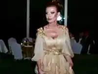 Илиана Раева набляга на златните дрехи
