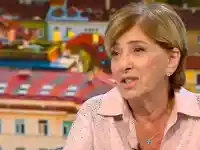 Скандал! Катето Евро разкрива бременността на колежка!