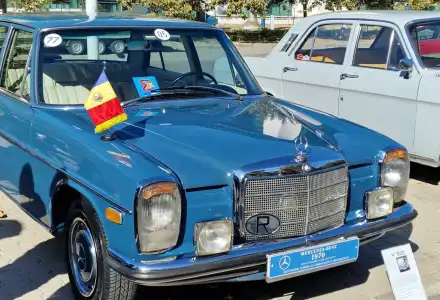 Шокиращи лимузини на Чаушеску и каравани на свободата в Букурещ!