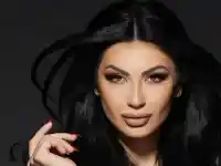 Шок и провокация: Мис България изобличава инфлуенсърите!