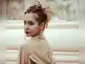Певицата Мона: Мечтая за концерт