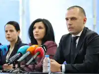 Шокиращ скандал в Пловдив: Лекари печелят €7000 от фиктивни болни!