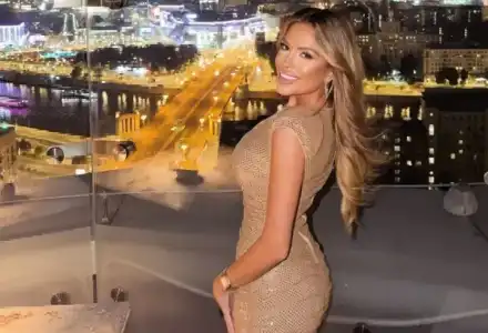 Тита се глези в Москва