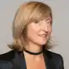 Защо дясната Севда Шишманова се оказа в инициативния комитет на Йотова?